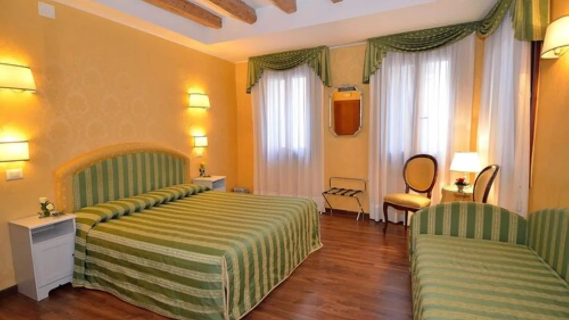 Hotel Da Bruno Venedig 3*,  Italien