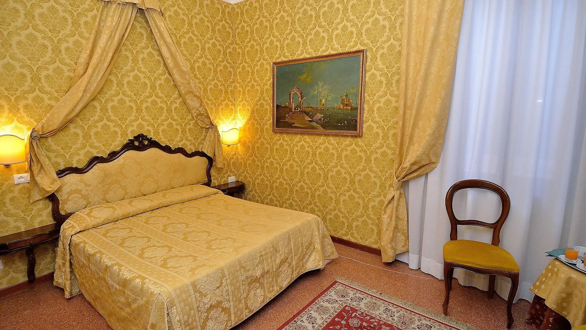Hotel Da Bruno Venedig 3*,