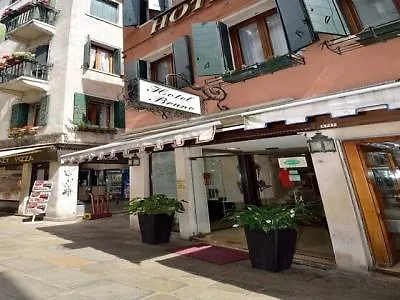 ***  Hotel Da Bruno Venedik İtalya