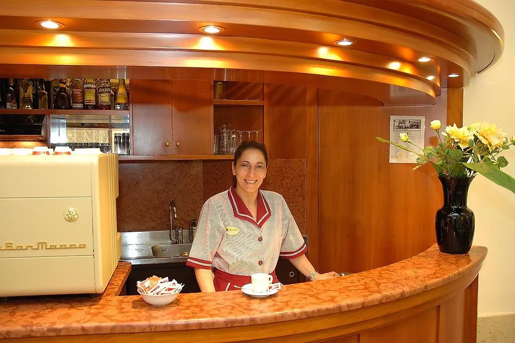 Hotel Da Bruno Venedik 3*,  İtalya